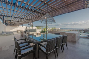 LUXURY 4-BDR PENTHOUSE, next to Mamitas BEACH CLUB (Included) - LOCATION!!
